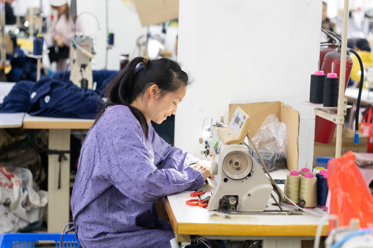 Làm thế nào để chọn một nhà máy tùy chỉnh bóng chày chuyên nghiệp?